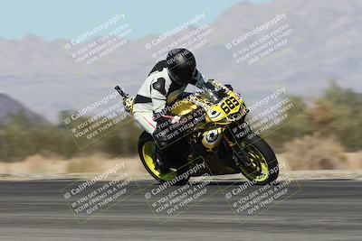 media/Oct-05-2025-CVMA (Sun) [[beeef4f201]]/Race 15-Amateur Formula Middleweight/